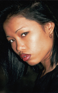 AsianHeadCloseUp023_E.jpg
